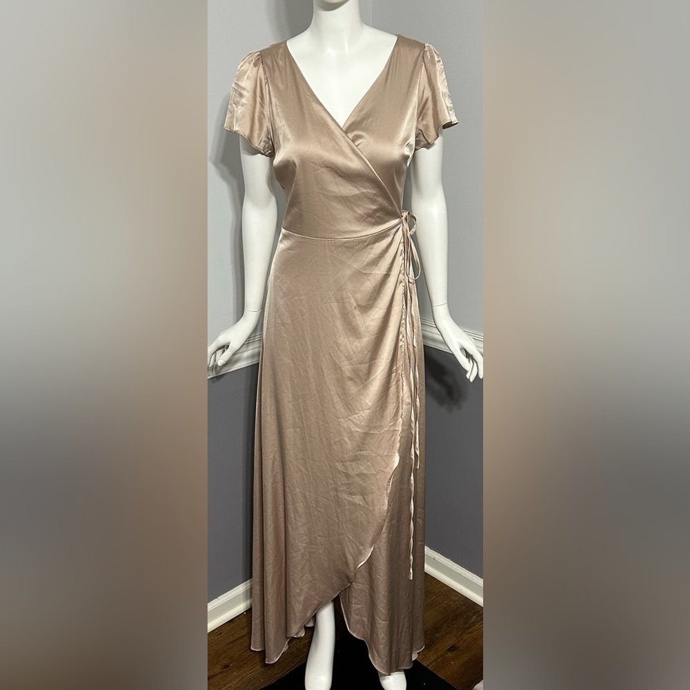 Baltic Born Satin Short Sleeve High Low Krystal Wrap Dress Champagne Tan‎ M
